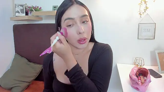 Snapshot of isabella_jade chatting on 17, 2, 2025 isabella jade online show from 17, 2, 2025