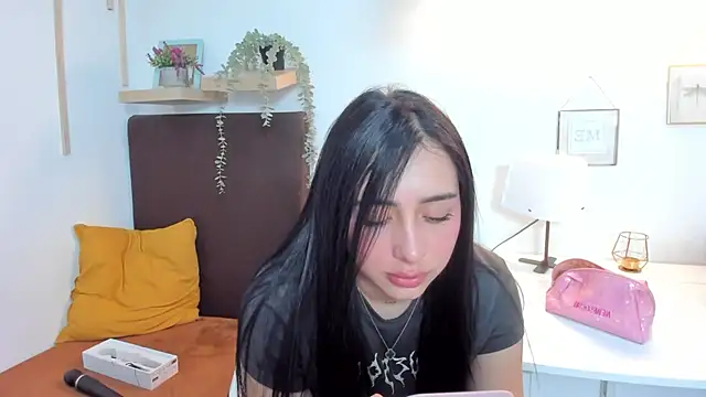 Snapshot of isabella_jade chatting on 18, 3, 2025 isabella jade online show from 18, 3, 2025