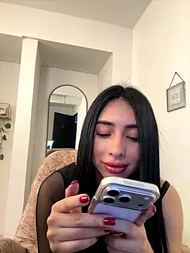 Snapshot of isabella_jade chatting on 16, 12, 2025 isabella jade online show from 16, 12, 2025