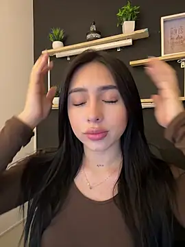 Snapshot of isabella_jade chatting on 12, 2, 2026 isabella jade online show from 12, 2, 2026