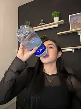 Snapshot of isabella_jade chatting on 14, 2, 2026 isabella jade online show from 14, 2, 2026