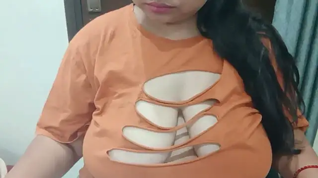 Snapshot of yoursnishaa chatting on 25, 3, 2026 yoursnishaa online show from 25, 3, 2026