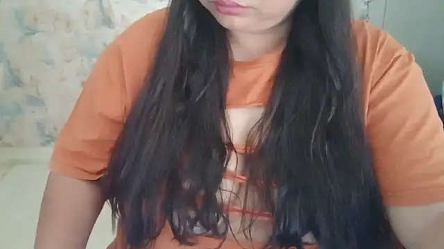 Snapshot of yoursnishaa chatting on 2, 4, 2026 yoursnishaa online show from 2, 4, 2026