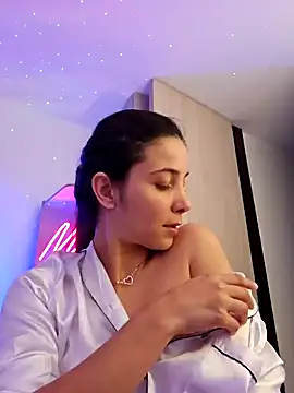 Snapshot of miaeyes chatting on 18, 1, 2025 miaeyes online show from 18, 1, 2025