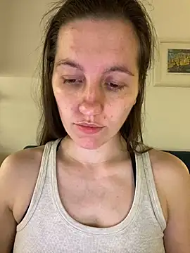 Snapshot of Nicole-Ray chatting on 12, 9, 2025 Nicole-Ray online show from 12, 9, 2025