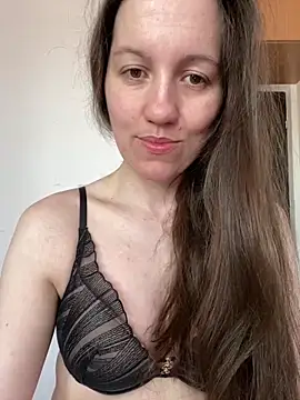 Nicole-Ray online show from 21, 4, 2026