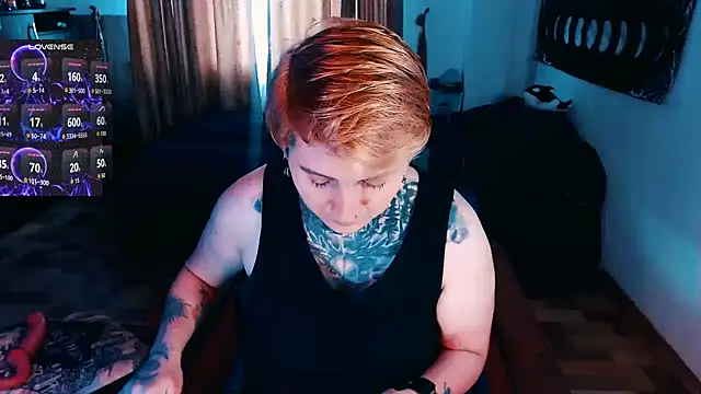 Marieblueeyes online show from 21, 11, 2025