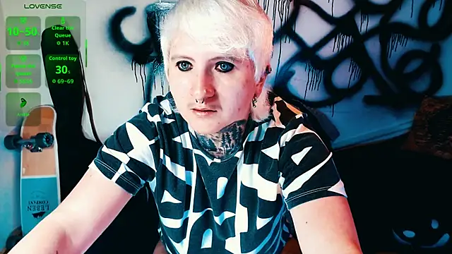 Marieblueeyes online show from 17, 7, 2026