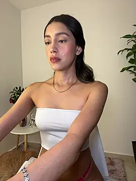 SelenaStone online show from 24, 2, 2025