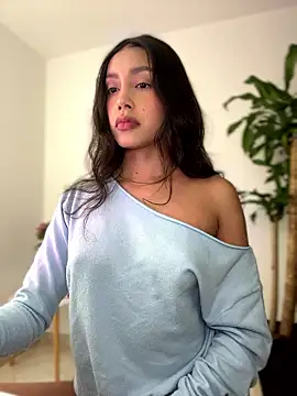 SelenaStone online show from 13, 1, 2026