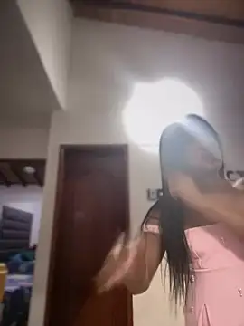 Ashly Miller online show from 3, 2, 2026