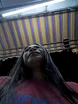 Snapshot of KinkyKit_May chatting on 5, 2, 2025 KinkyKit May online show from 5, 2, 2025