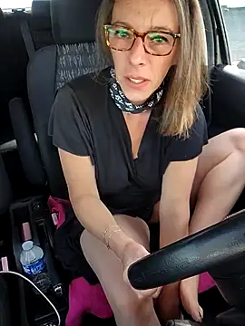 Oriane Jackson online show from 28, 9, 2025