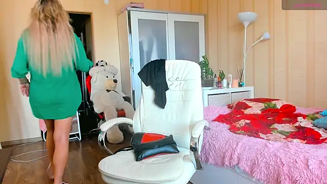 Snapshot of PamHardFuck chatting on 24, 7, 2026 PamHardFuck online show from 24, 7, 2026