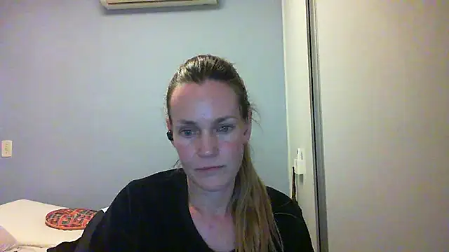Annylove1 online show from 13, 10, 2025