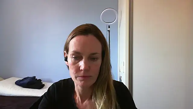 Annylove1 online show from 12, 11, 2025