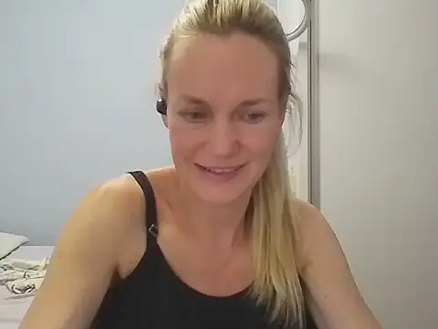 Annylove1 online show from 7, 1, 2026