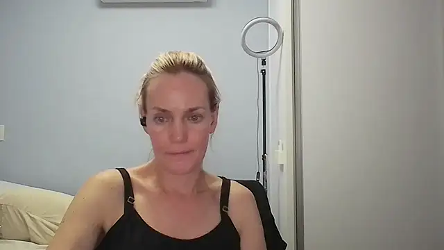 Annylove1 online show from 20, 2, 2026