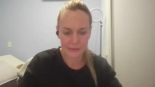 Snapshot of Annylove1 chatting on 12, 7, 2026 Annylove1 online show from 12, 7, 2026