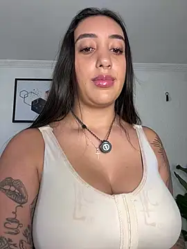 Hannahoff online show from 16, 7, 2026