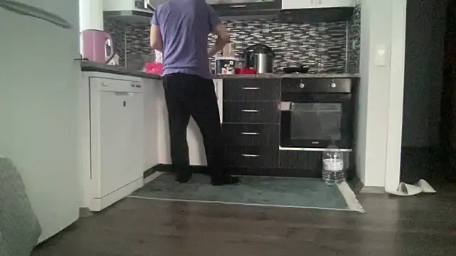 ALPHANDRE online show from 5, 3, 2025