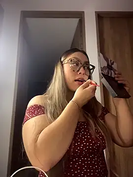 Im sophiie online show from 26, 3, 2026