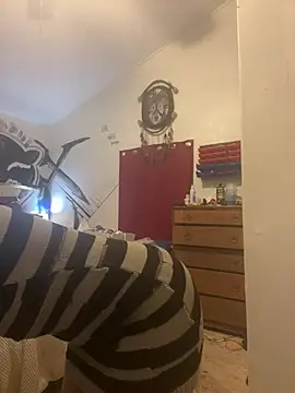 Jessiejames32 online show from 18, 1, 2025