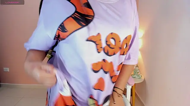 Ciara8 online show from 10, 11, 2025