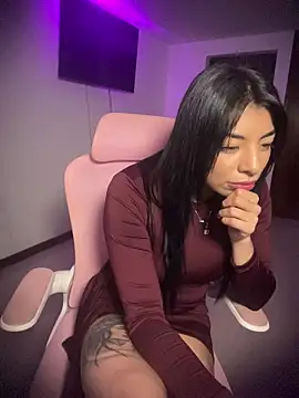 Miaparkerss  online show from 21, 3, 2026