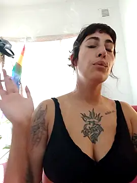 una elfa online show from 31, 1, 2025