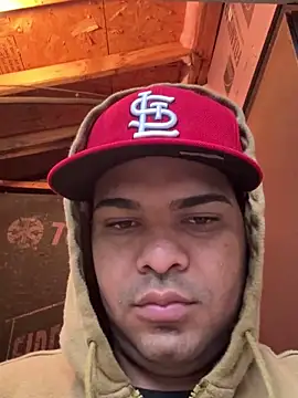 Snapshot of marhi32 chatting on 27, 10, 2025 marhi32 online show from 27, 10, 2025