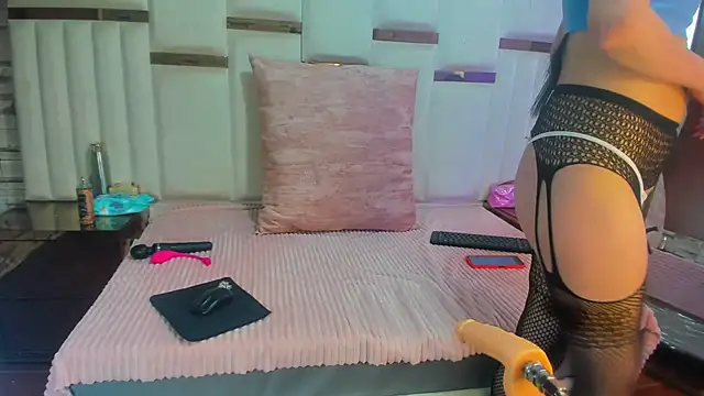 Snapshot of ArianaSmith69 chatting on 19, 2, 2025 ArianaSmith69 online show from 19, 2, 2025