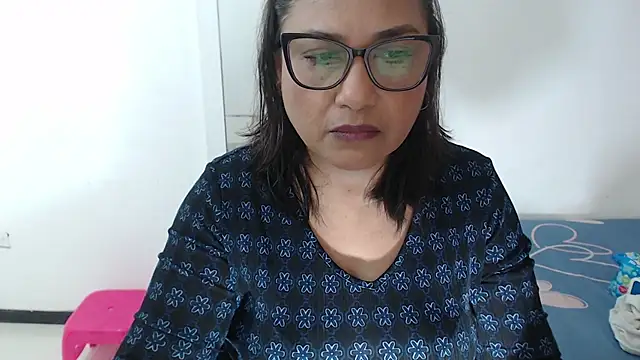 Snapshot of Katha_Marck chatting on 29, 4, 2026 Katha Marck online show from 29, 4, 2026