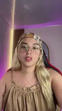 Snapshot of Irisweet_ chatting on 29, 5, 2026 Irisweet online show from 29, 5, 2026