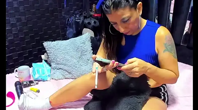 mature sexi40 online show from 18, 2, 2025