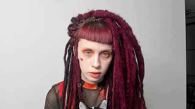 Snapshot of FlowerOfSin2001 chatting on 2, 3, 2025 FlowerOfSin2001 online show from 2, 3, 2025