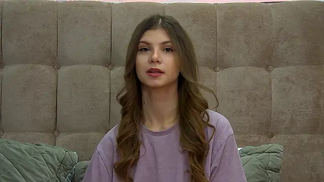 AudreyBarlow online show from 5, 2, 2025