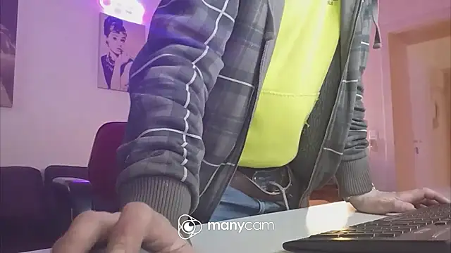 Snapshot of der_dino30 chatting on 23, 2, 2025 der dino30 online show from 23, 2, 2025