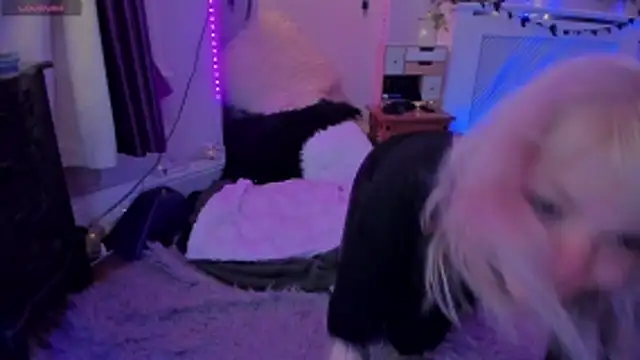 AliceW0lf online show from 20, 11, 2025