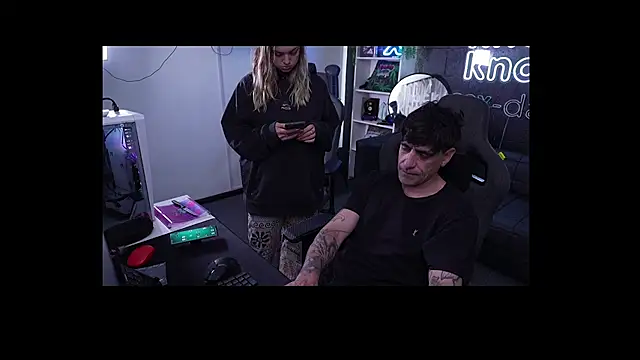 Snapshot of Elnonoykeila77 chatting on 19, 9, 2025 Elnonoykeila77 online show from 19, 9, 2025