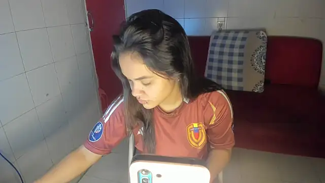 CAMILA--REY online show from 10, 1, 2025