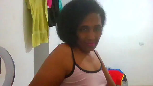 Snapshot of Aishamara chatting on 23, 9, 2025 Aishamara online show from 23, 9, 2025