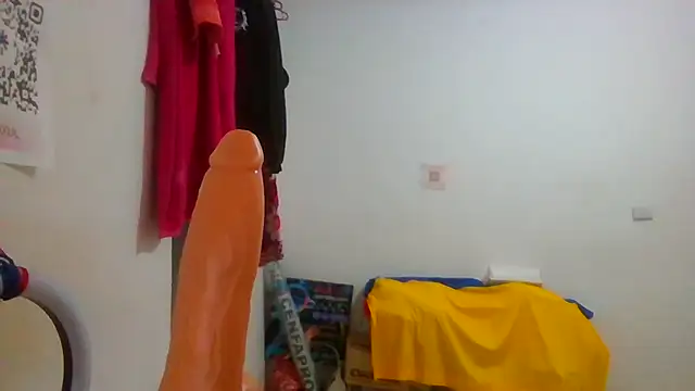Snapshot of Aishamara chatting on 14, 10, 2025 Aishamara online show from 14, 10, 2025