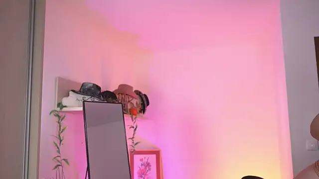 Snapshot of Amaliamour chatting on 5, 3, 2025 Amaliamour online show from 5, 3, 2025