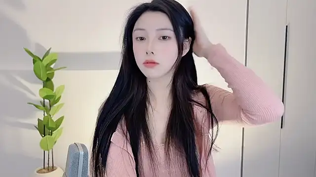 Snapshot of HaagenDazs_ chatting on 20, 2, 2025 HaagenDazs online show from 20, 2, 2025