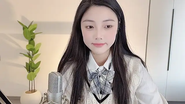 Snapshot of HaagenDazs_ chatting on 22, 2, 2025 HaagenDazs online show from 22, 2, 2025