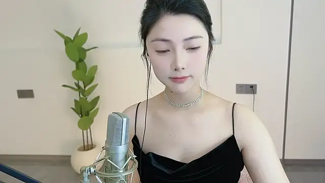 Snapshot of HaagenDazs_ chatting on 27, 2, 2025 HaagenDazs online show from 27, 2, 2025