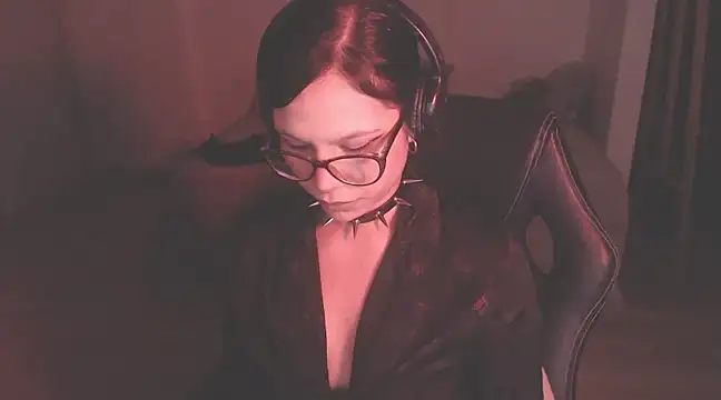 Snapshot of modjo_ chatting on 15, 12, 2024 modjo online show from 15, 12, 2024