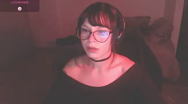 Snapshot of modjo_ chatting on 6, 2, 2025 modjo online show from 6, 2, 2025