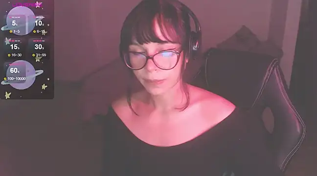 Snapshot of modjo_ chatting on 6, 3, 2025 modjo online show from 6, 3, 2025